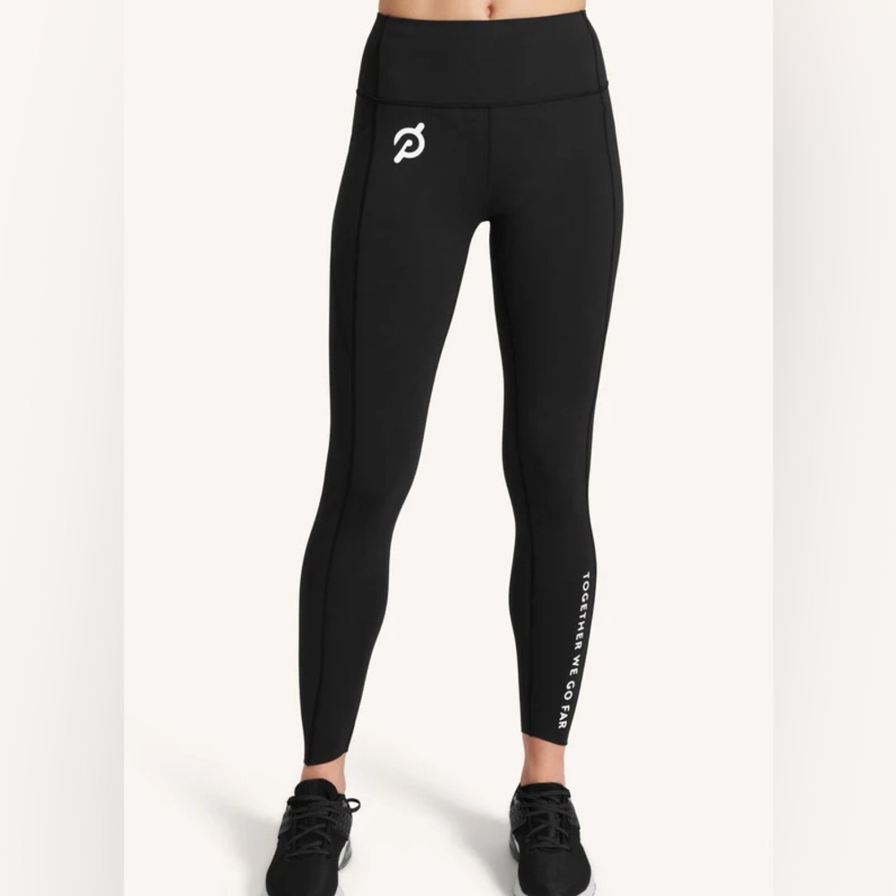 Essential Tulip Hem Leggings Peloton